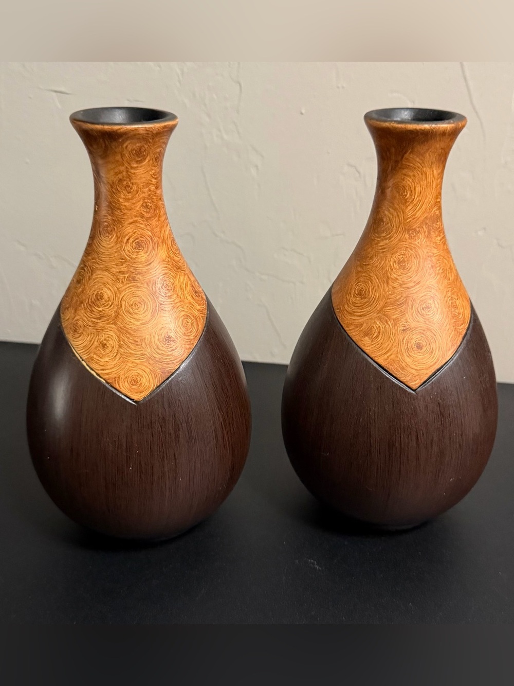Heritage Mint Ltd. Faux-Wood Ceramic Bud Vases (Pair)